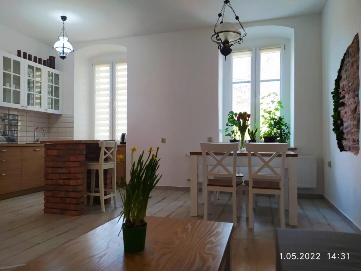 Apartament Przy Zamku Pszczyna Eksteriør bilde