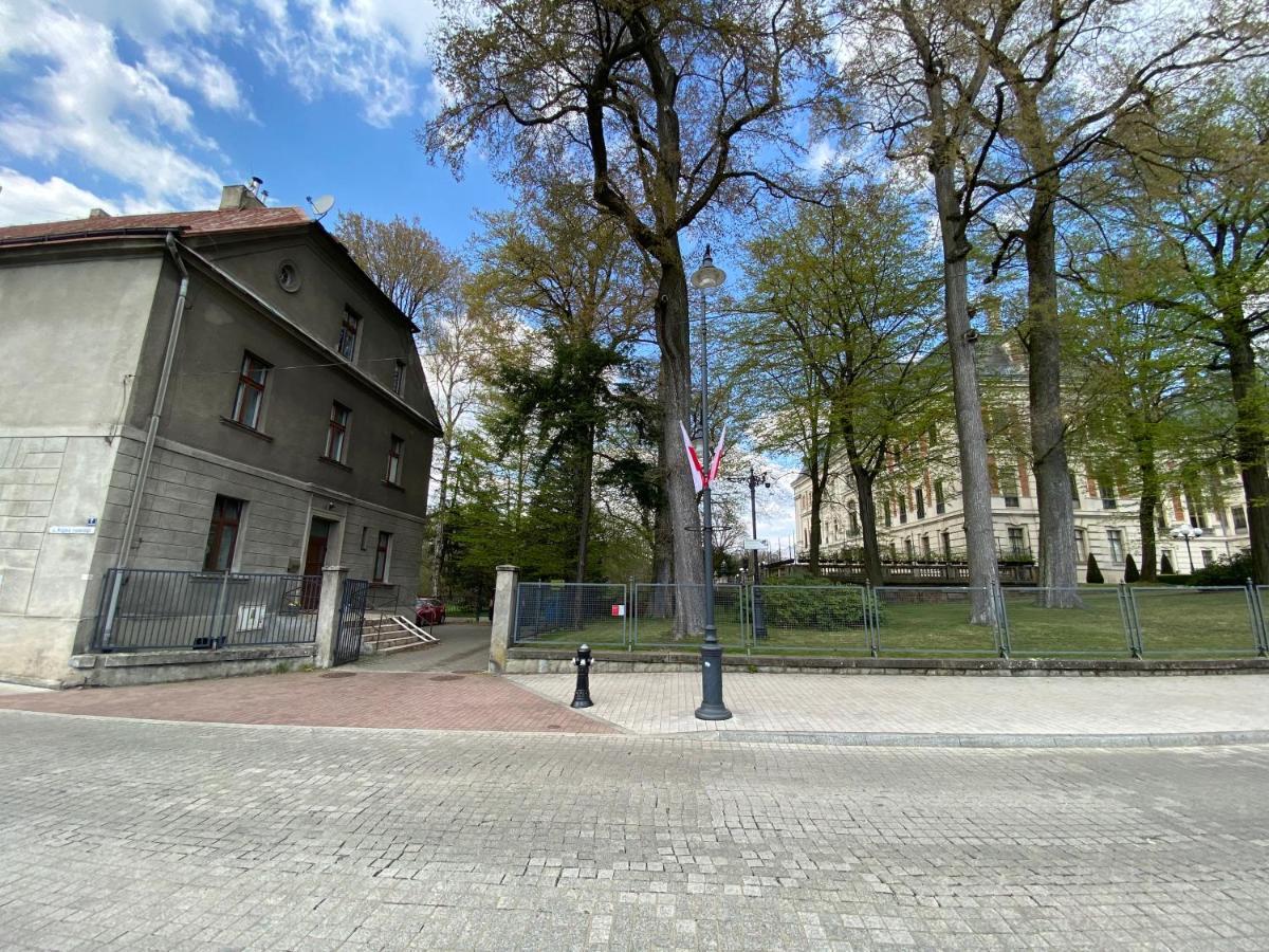 Apartament Przy Zamku Pszczyna Eksteriør bilde